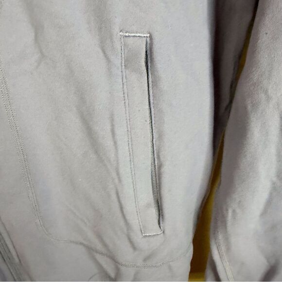 Athleta Womens Bomber Jacket Size Small Periwinkle Activewear Outdoor Full Zip - Picture 4 of 5